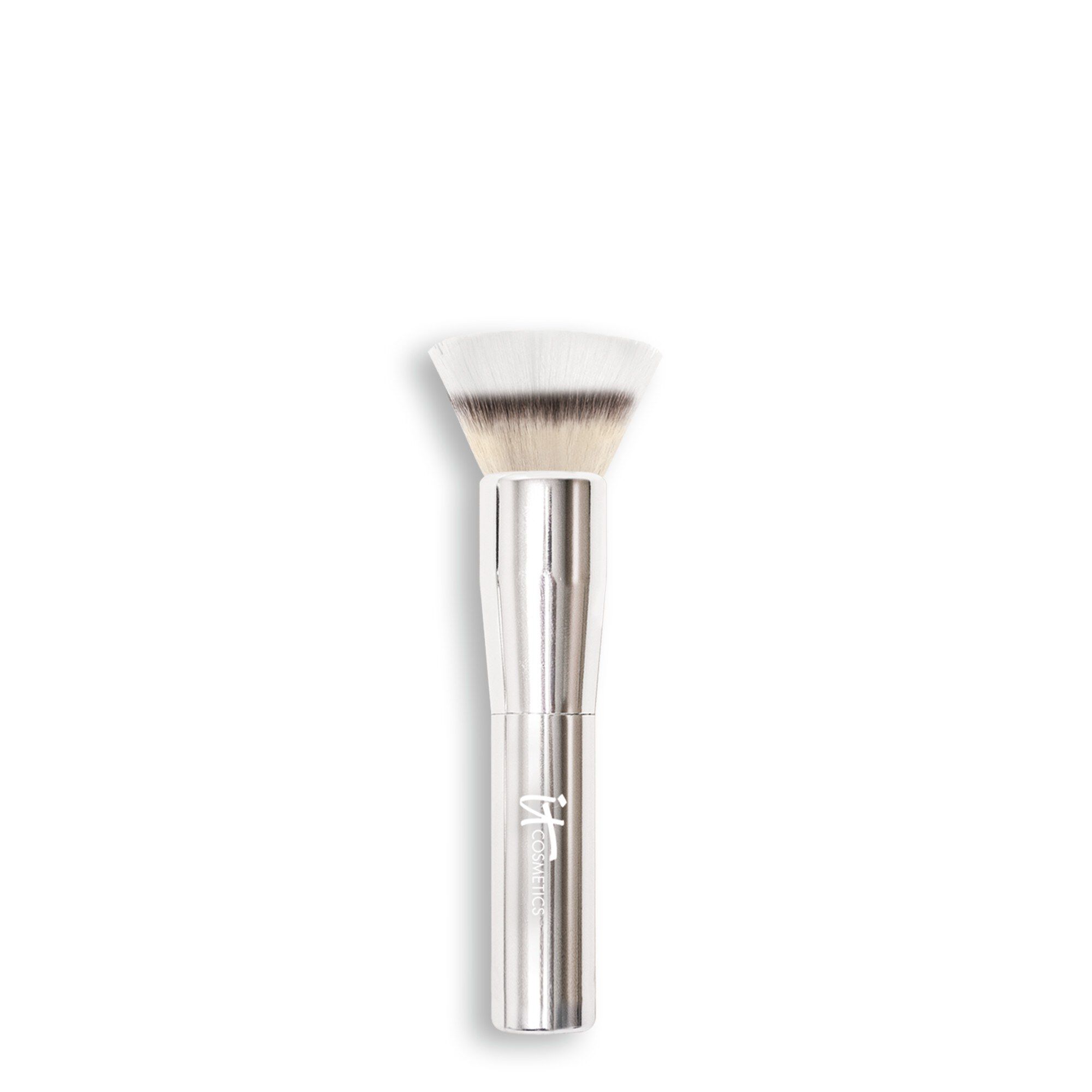 It cosmetics foundation brush Lumea fericirii