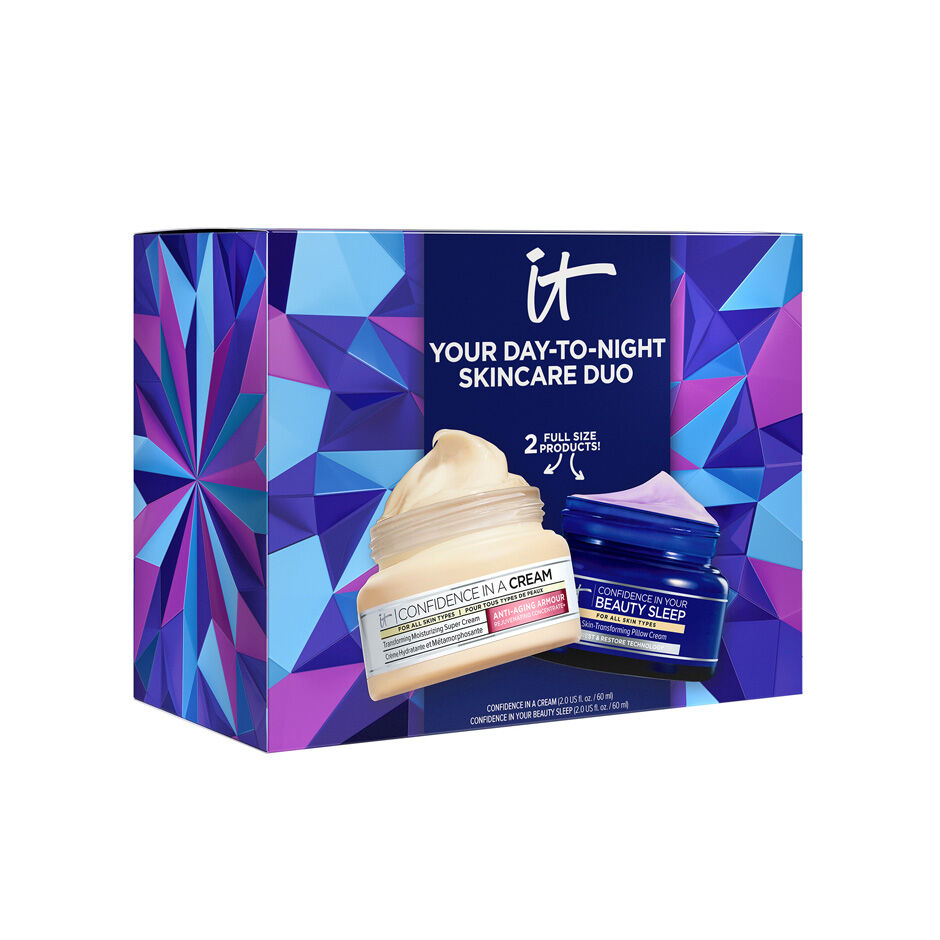 Your Day-to-Night Moisturizing Skincare Gift Set