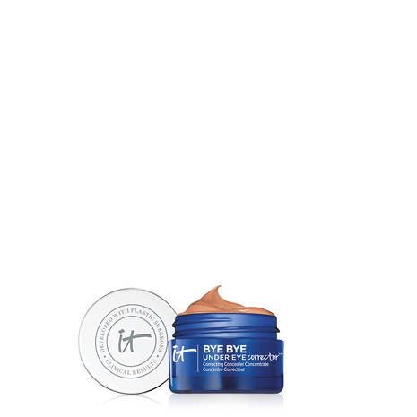 corrector correcting itcosmetics concealing