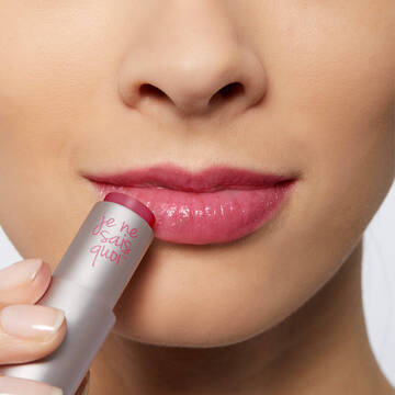 Je Ne Sais Quoi Hydrating Lip Balm Treatment