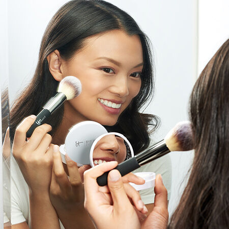 Bye Bye Pores Illumination™