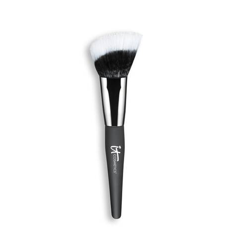 Heavenly Luxe Angled Radiance Crème Brush 0