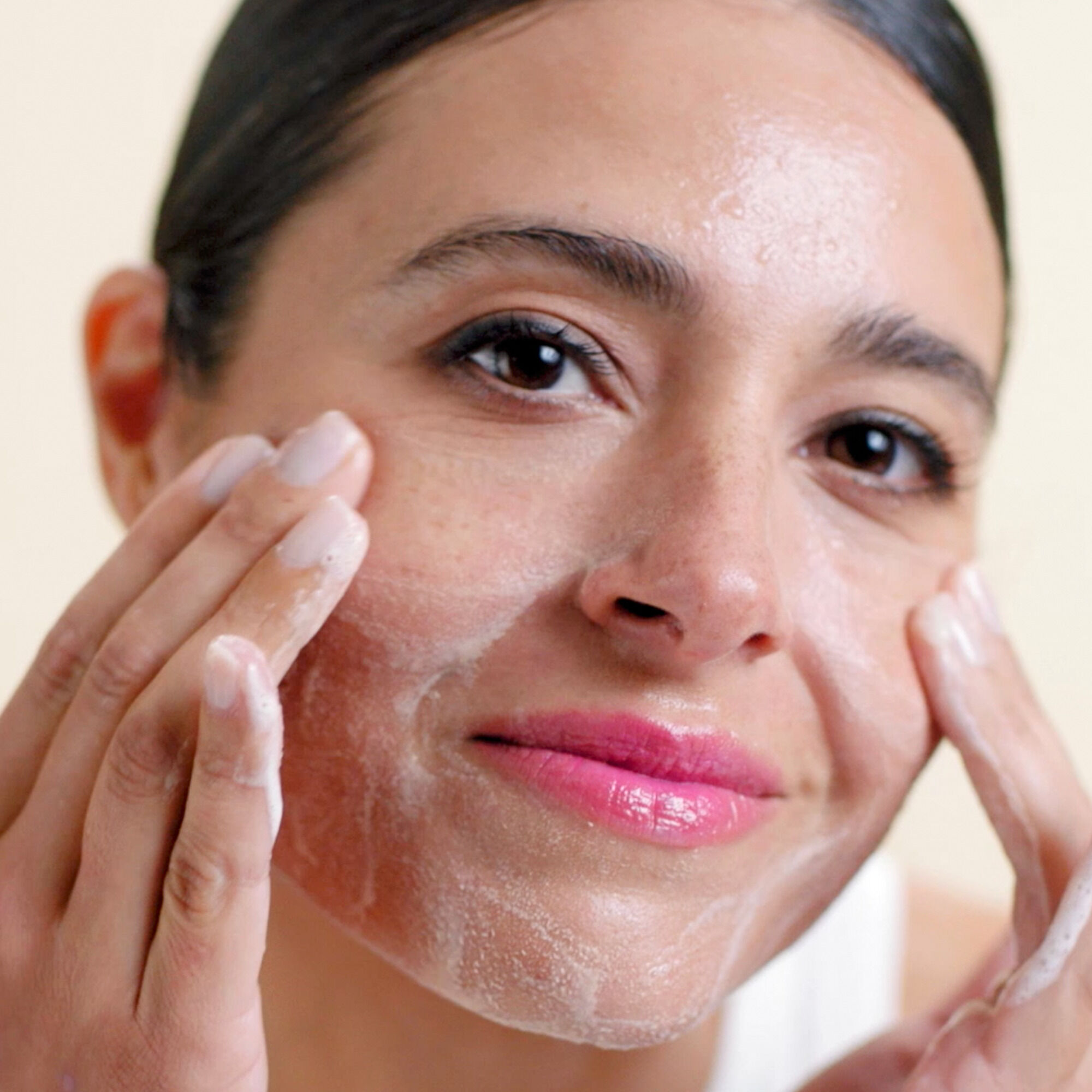 it cosmetics which cleanser is best for my skin