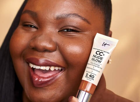 Discover the best IT Cosmetics products that’ll help you perfect your natural makeup look.