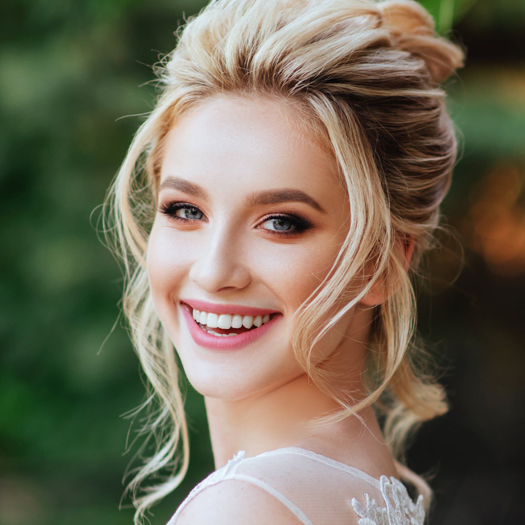 A bride with beautiful makeup