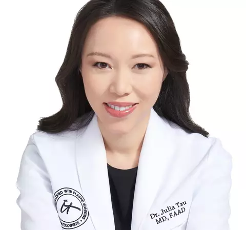 IT'S DEVELOPED WITH PLASTIC SURGEONS & DERMATOLOGISTS