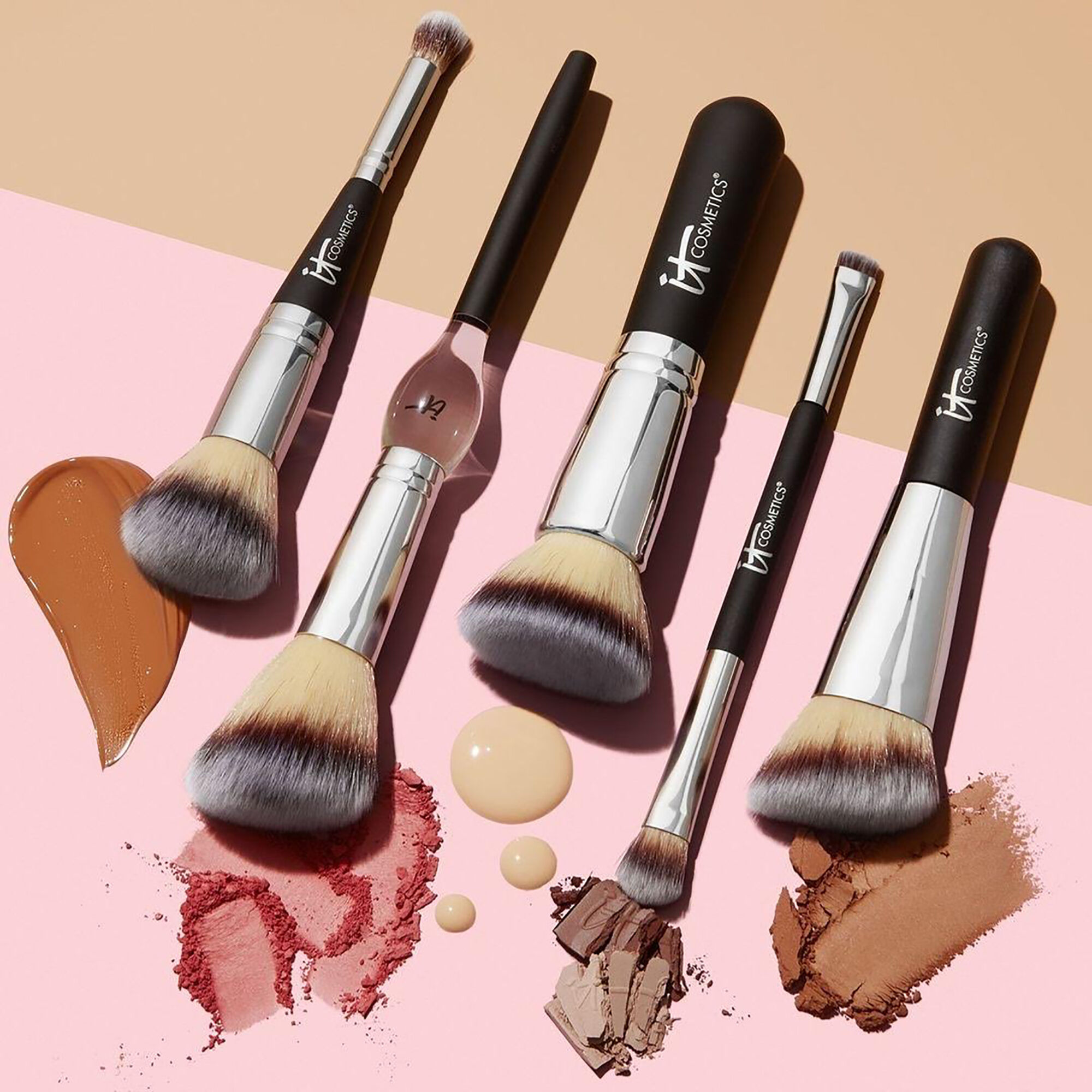 It clearance cosmetics brush
