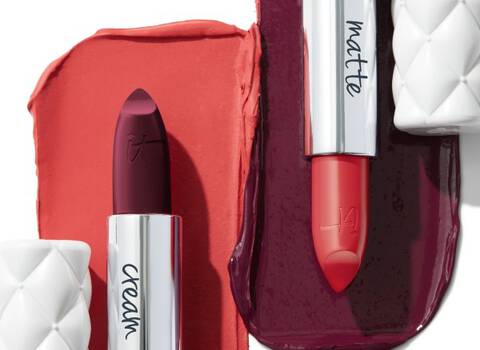 Image showing side by side of red matte lipstick and dark red cream lipstick shades.