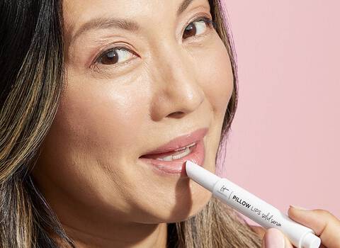 IT Cosmetics guide to applying lipstick