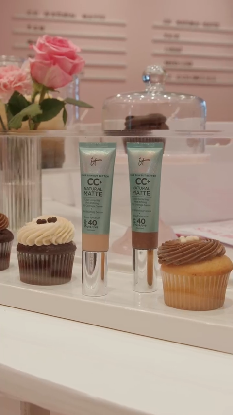 New York IT Cafe video