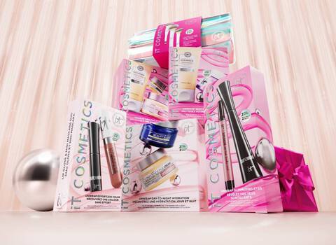 A photo of a few of the most popular IT Cosmetics Holiday Beauty Gift Ideas